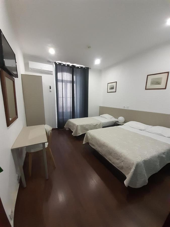 Pensao Nova Goa Hotel Lisboa Eksteriør billede