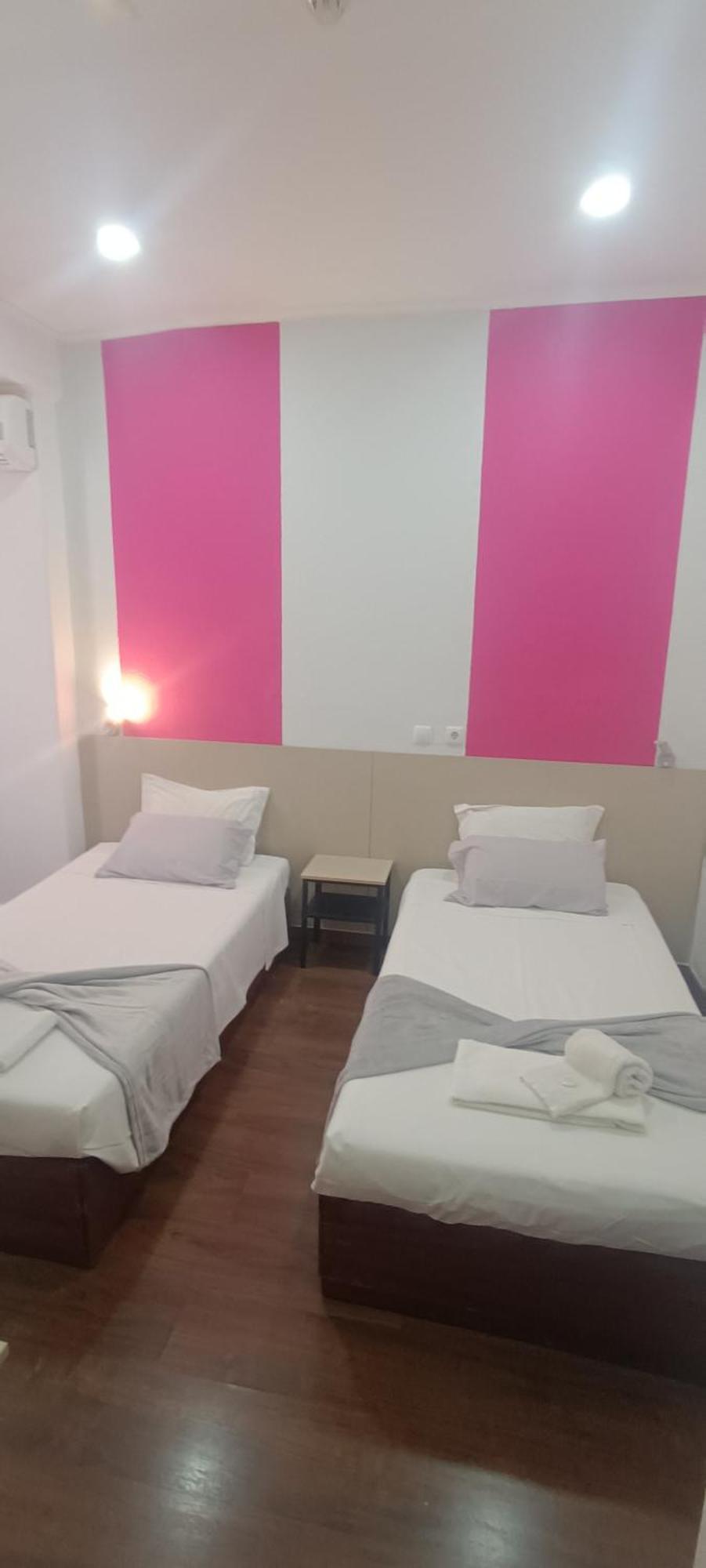 Pensao Nova Goa Hotel Lisboa Eksteriør billede